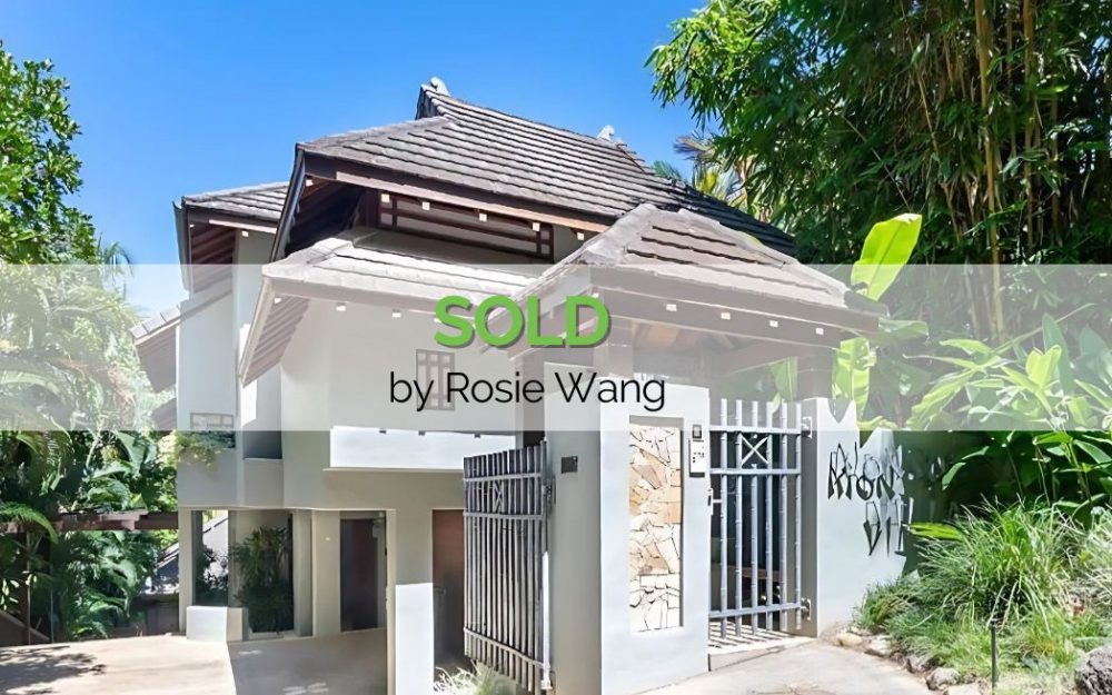 STUNNING VILLA WITH AMAZING VIEWS AND PRIVATE POOL
